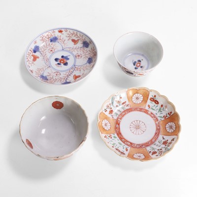 Lot 101 - Two pairs of Chinese export cups and saucers