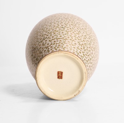 Lot 163 - A Japanese Satsuma ware vase