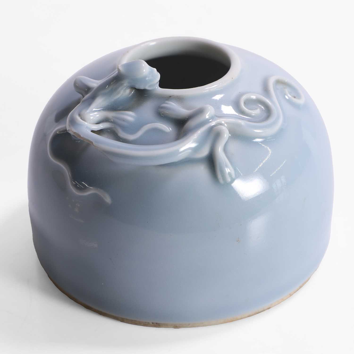Lot 139 - A Chinese clair-de-lune-glazed beehive water pot