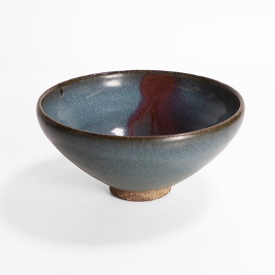 Lot 116 - A Chinese Jun ware bowl