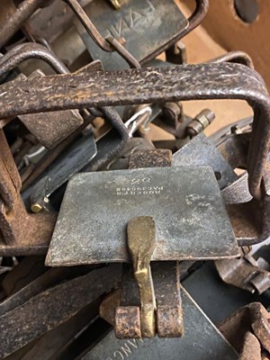 Lot 438 - A large quantity of twenty one gin traps