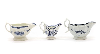 Lot 106 - A group of three Worcester blue and white porcelain items