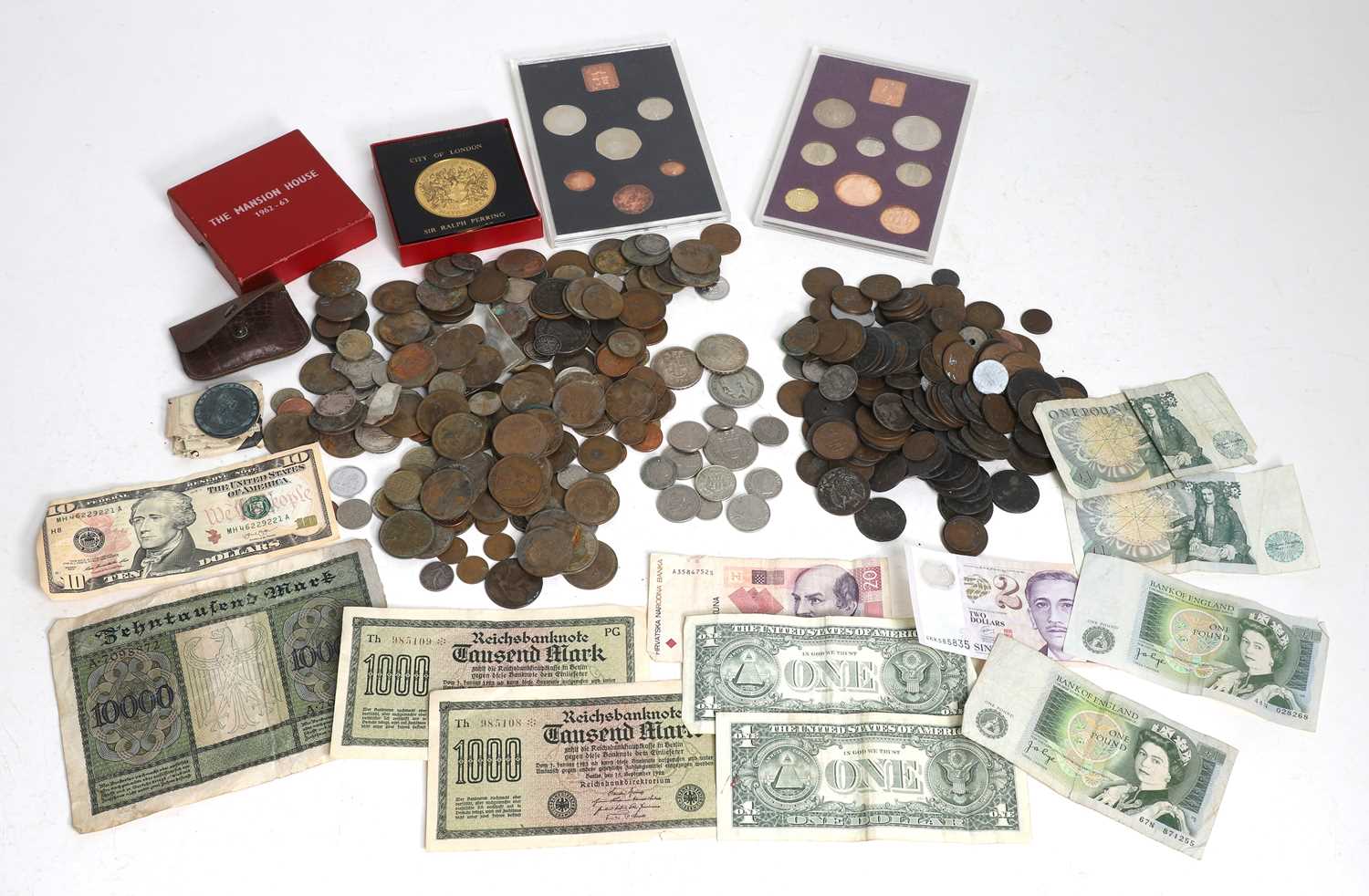 Lot 13 - Coins, Great Britain & World