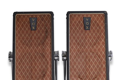 Lot 20 - A pair of Vox LS40 4 x 10 PA speaker cabinets