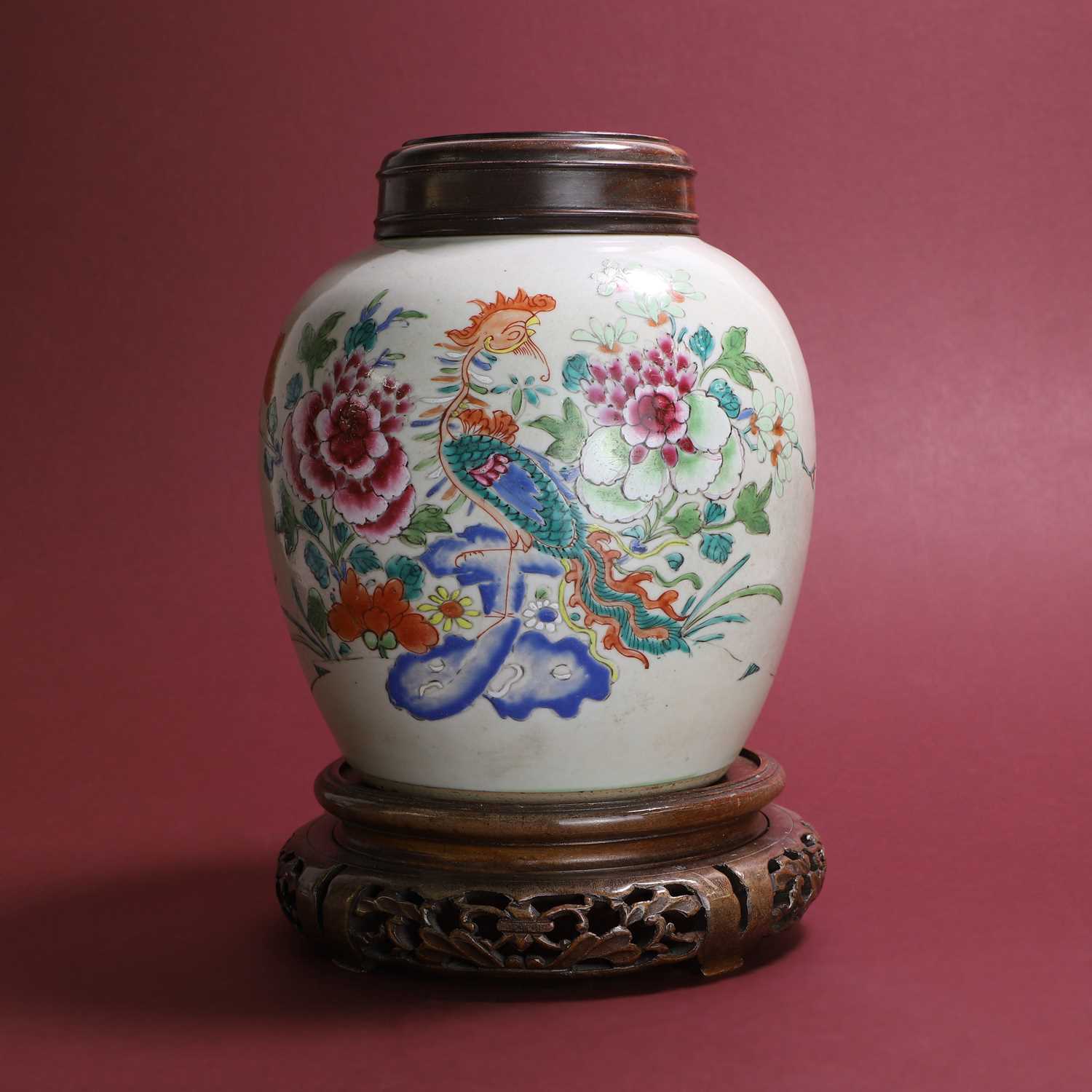 Lot 52 - A Chinese famille rose ginger jar