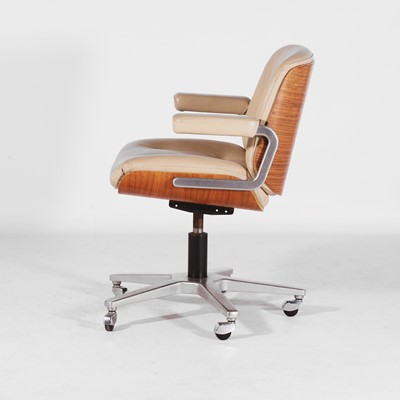 Lot 214 - Karl Dittert (1915-2013) for Stoll Giroflex
