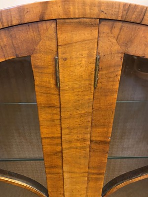 Lot 66 - Art Deco