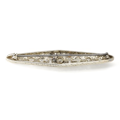 Lot 27 - An Art Deco diamond plaque brooch