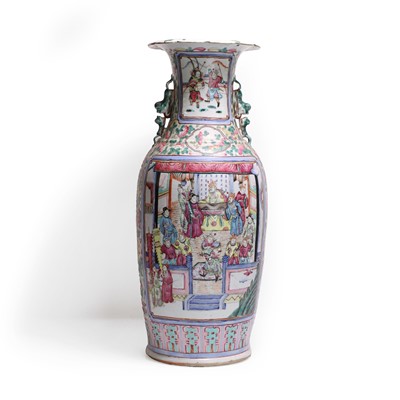 Lot 97 - A Chinese famille rose vase
