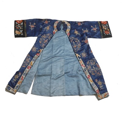 Lot 63 - A Chinese ladies' blue silk embroidered summer robe