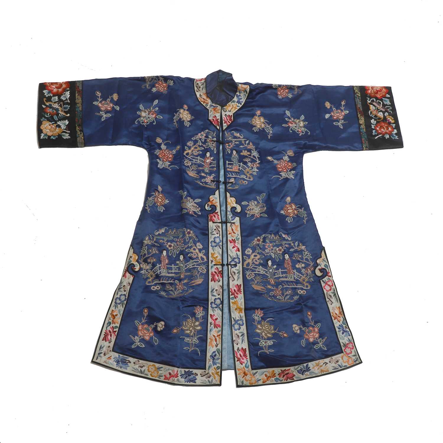 Lot 63 - A Chinese ladies' blue silk embroidered summer robe