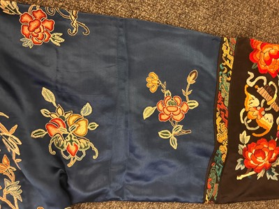 Lot 63 - A Chinese ladies' blue silk embroidered summer robe