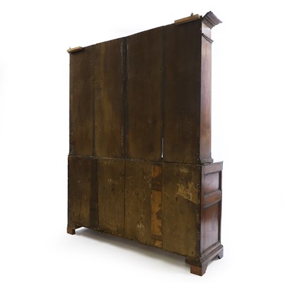 Lot 59 - An oak dresser