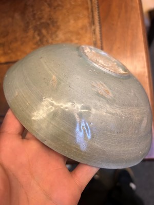 Lot 56 - A Korean celadon dish