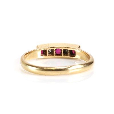 Lot 8 - An Edwardian 18ct gold ruby and diamond five stone ring