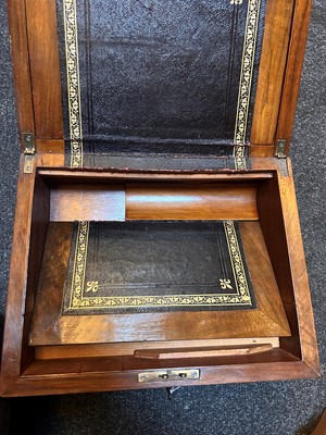 Lot 321 - A Victorian mahogany writing slope