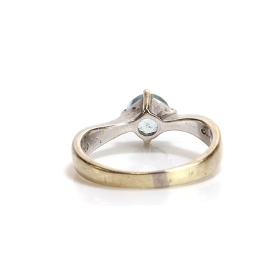 Lot 88 - An 18ct gold topaz single stone ring