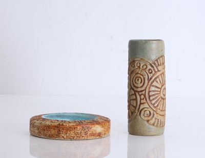Lot 117 - Two Bernard Rooke ceramics