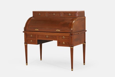 Lot 569 - A Louis XVI mahogany cylinder bureau
