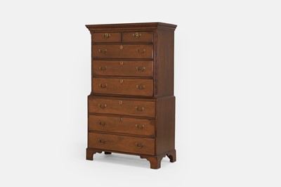 Lot 522 - A George III mahogany chest on chest