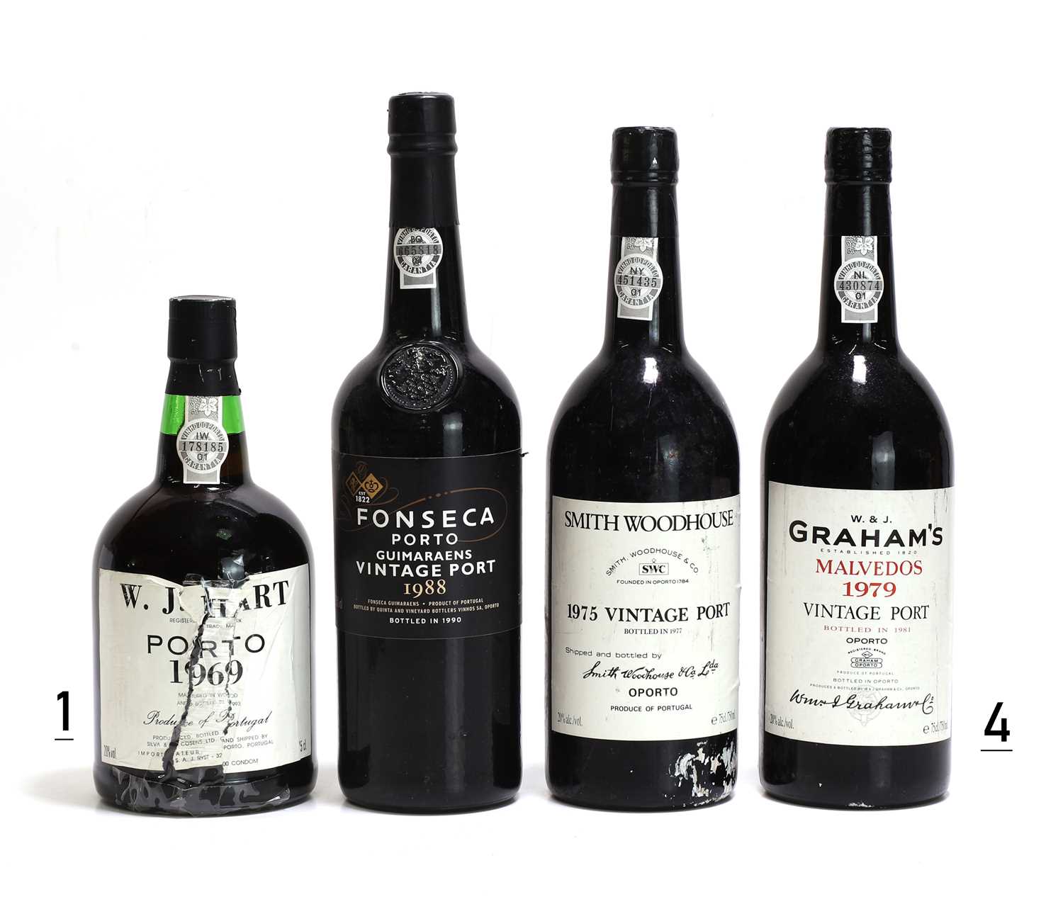 Lot 138 - A selection of Vintage Ports