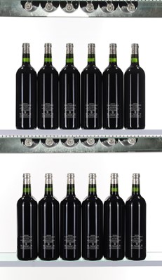 Lot 35 - Chateau Cantemerle, Haut-Medoc, 2010