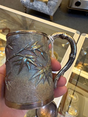 Lot 33 - A group of assorted silver items