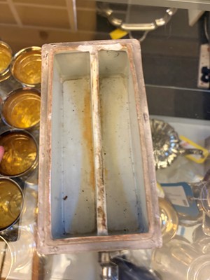 Lot 116 - A Japanese Ko-Kutani charger