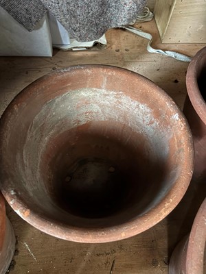Lot 560 - Sixteen various unglazed terracotta garden pots, and a large conservatory pot