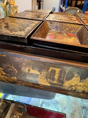 Lot 54 - A Chinese export lacquered games box