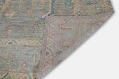 Lot 135 - An Oushak wool carpet