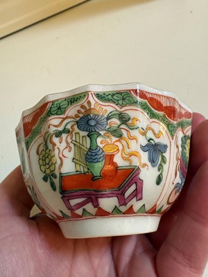 Lot 65 - A collection of Chinese porcelain