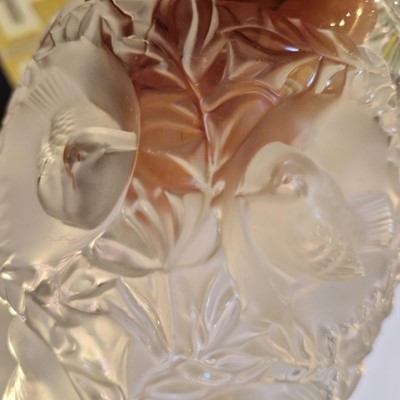 Lot 104 - A Lalique 'Bagatelle' vase
