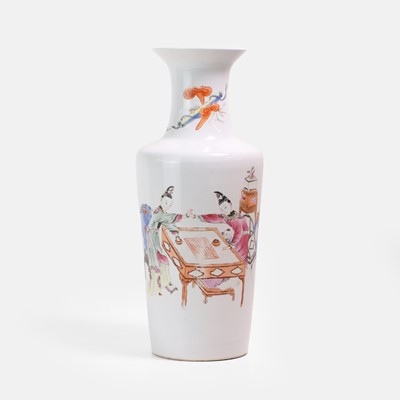 Lot 57 - A Chinese famille rose vase