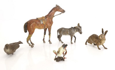 Lot 322 - A group of Austrian cold painted animals