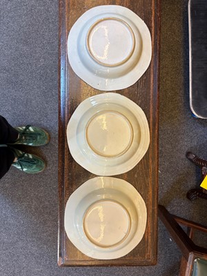 Lot 51 - A collection of Chinese export blue and white porcelain items