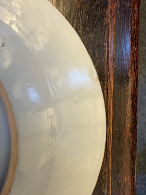 Lot 51 - A collection of Chinese export blue and white porcelain items