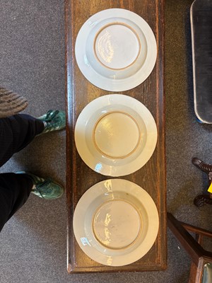 Lot 51 - A collection of Chinese export blue and white porcelain items