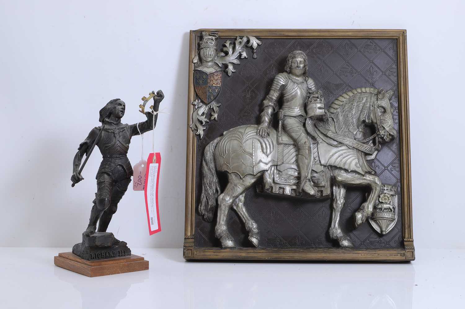 Lot 306 - A bronze figure of Richard III