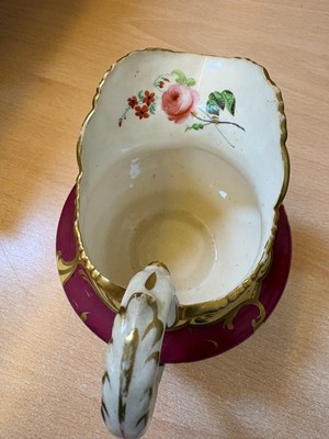 Lot 107 - A collection of Continental porcelain