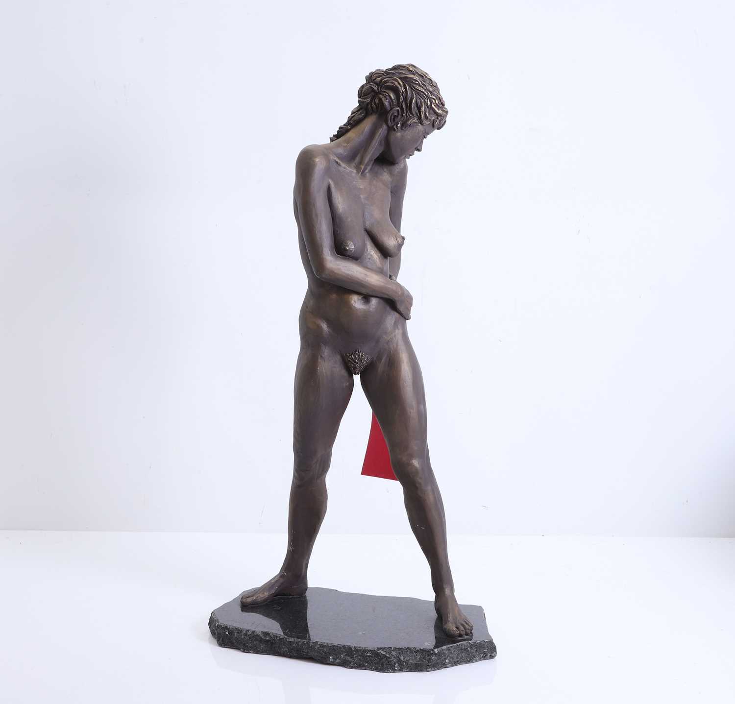Lot 261 - Sculpture of a nude lady