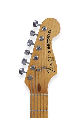 Lot 16 - A 1982 Fender Stratocaster electric guitar