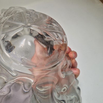 Lot 105 - A Lalique 'Champs-Élysées' bowl