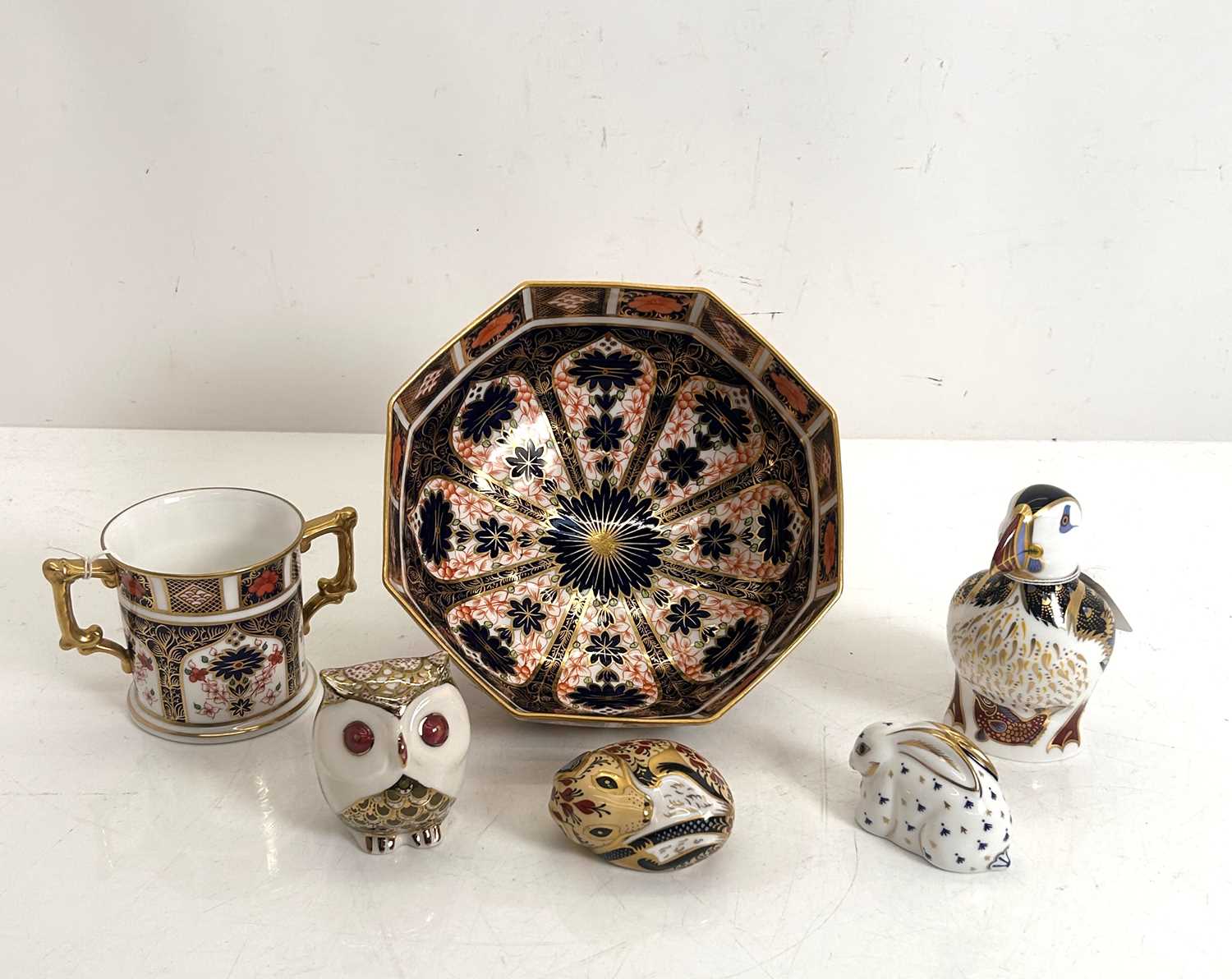Lot 141 - A collection of Royal Crown Derby