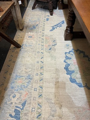 Lot 37 - An Oushak wool carpet