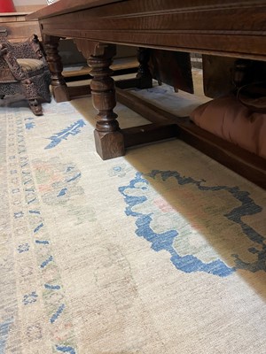 Lot 37 - An Oushak wool carpet