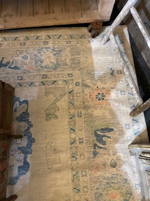 Lot 37 - An Oushak wool carpet
