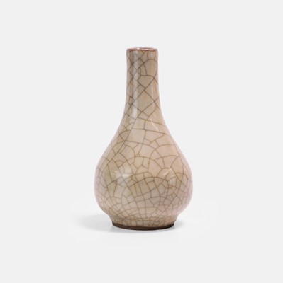 Lot 85 - A Chinese Ge-type bottle vase