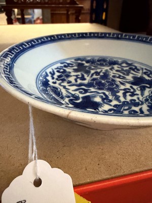 Lot 53 - A Chinese blue and white bowl