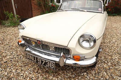 Lot 57 - A 1964 MG MGB Roadster